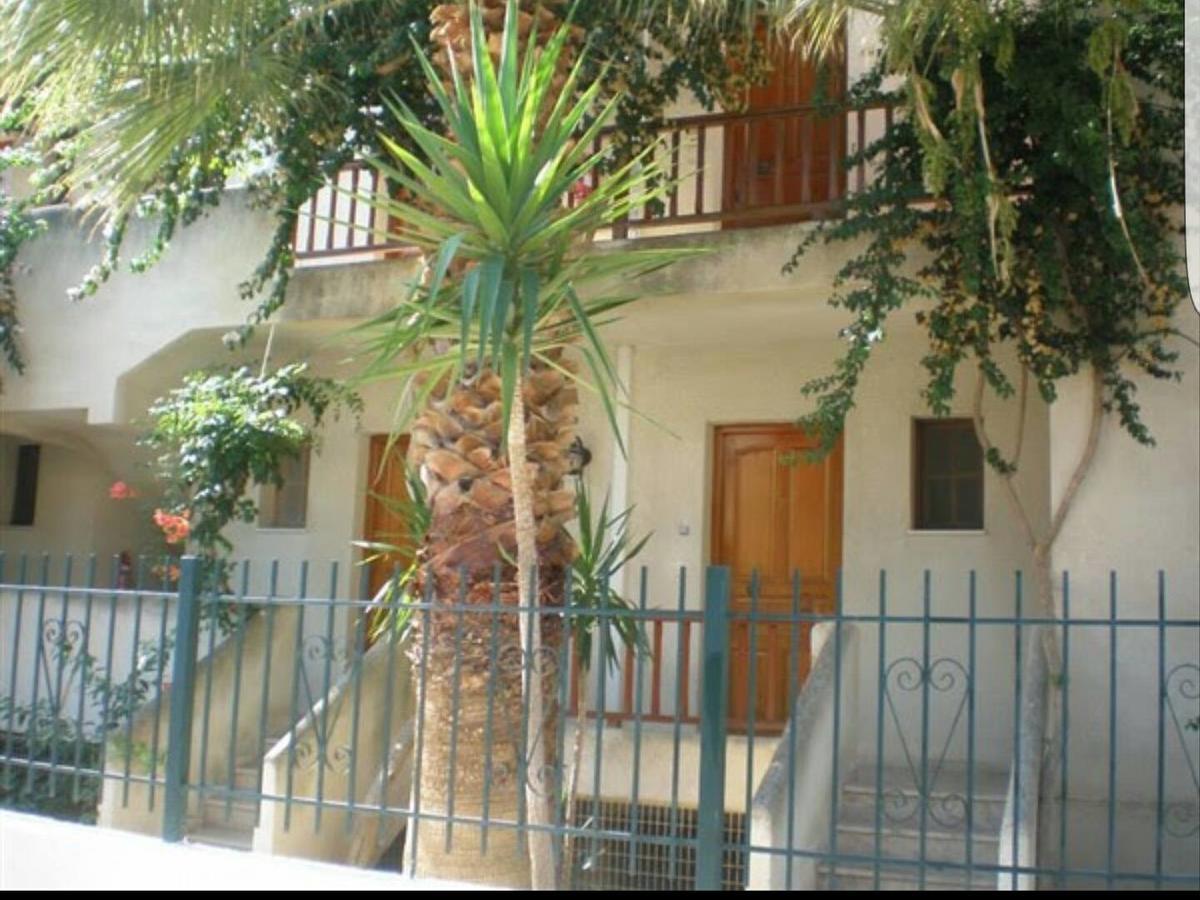 Ilios Apartments Poros Town Bagian luar foto
